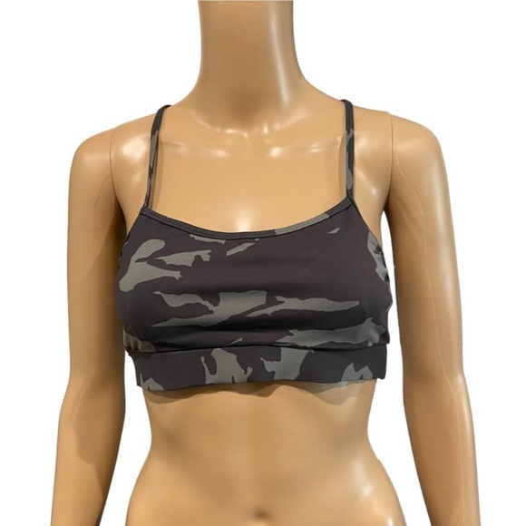 Monrow Other - Monrow Olive Camouflage Sport Bra Size L